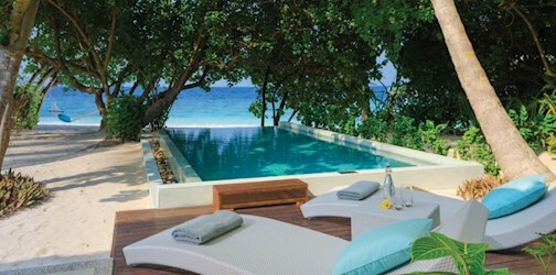 Deluxe Beach Villa with Pool