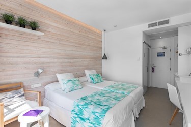 Standard Room Sea View