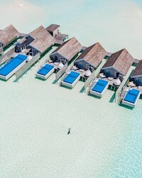 Romantic Pool Water Villa