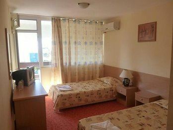 Готель Ahilea 3*