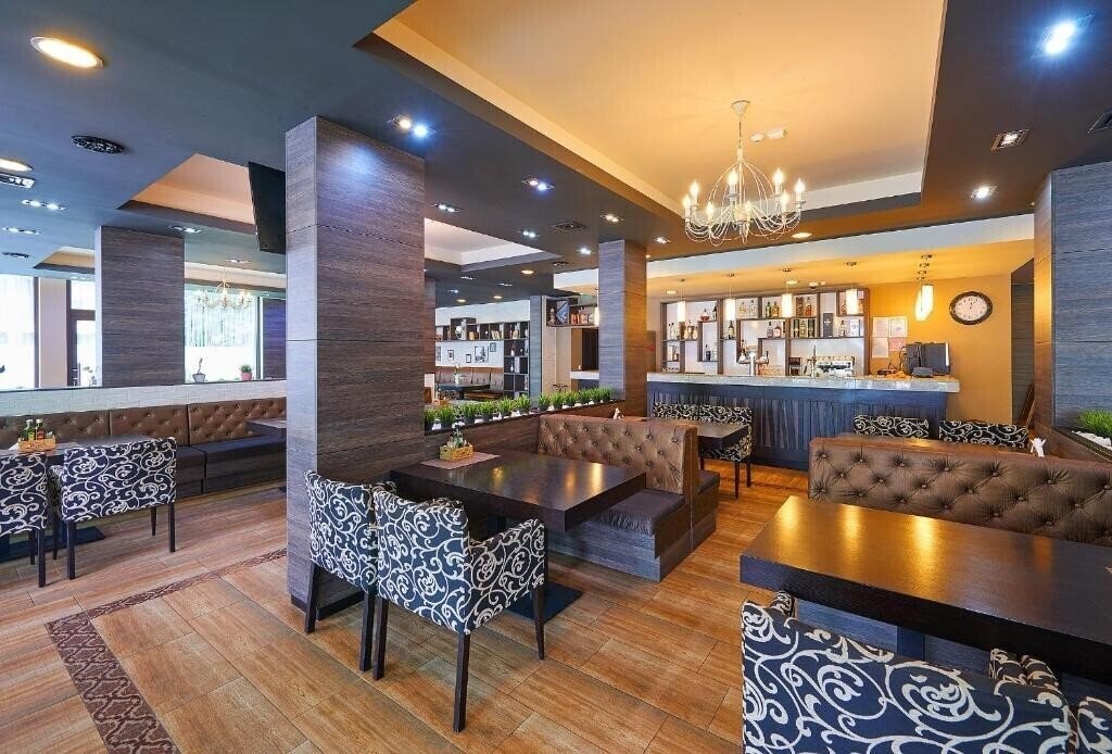 Obraz Central Plaza 3*