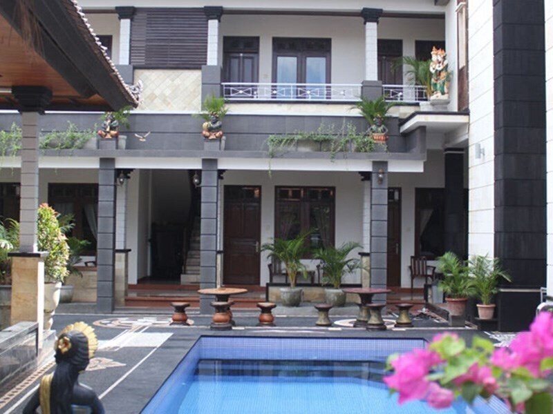 Hotel Asta Graha Home Stay 3*