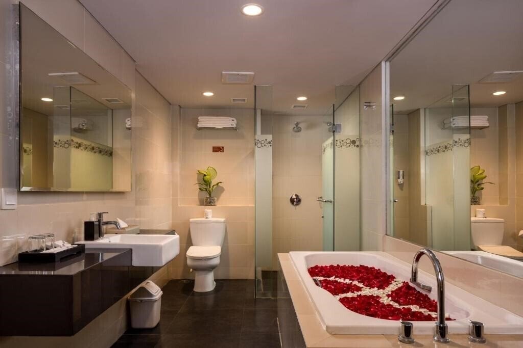 Zdjęcia J4 Hotels Legian 4*