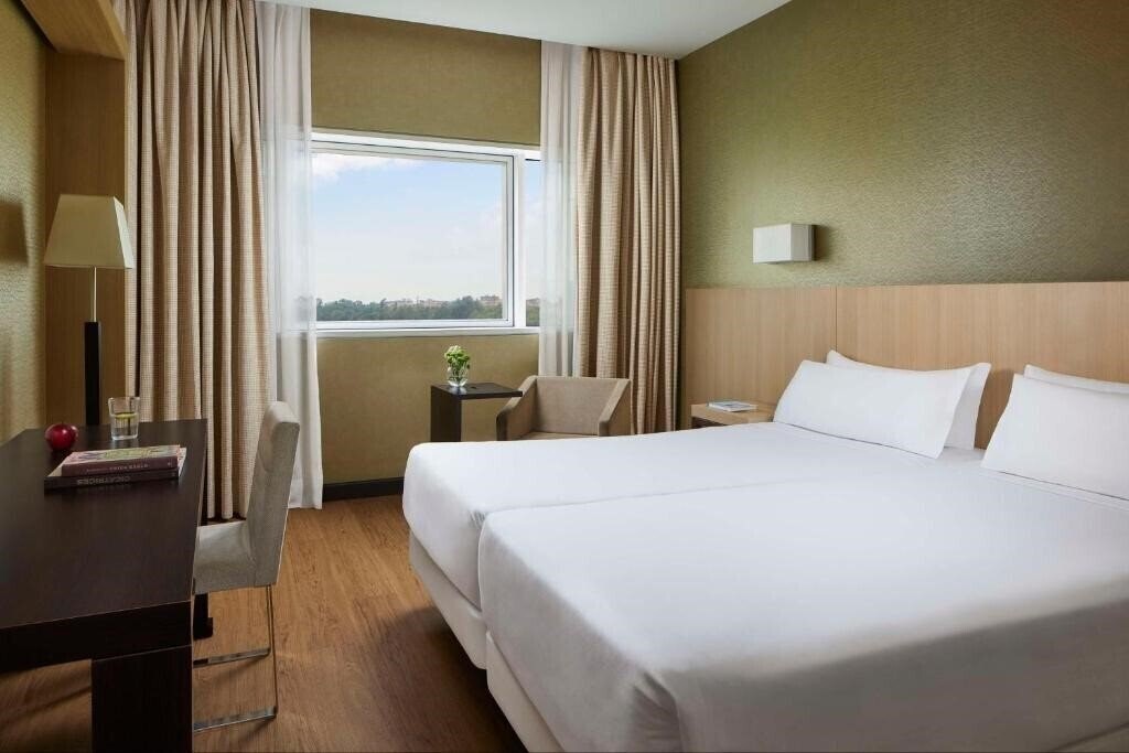 Зображення NH Madrid Ribera del Manzanares 4*