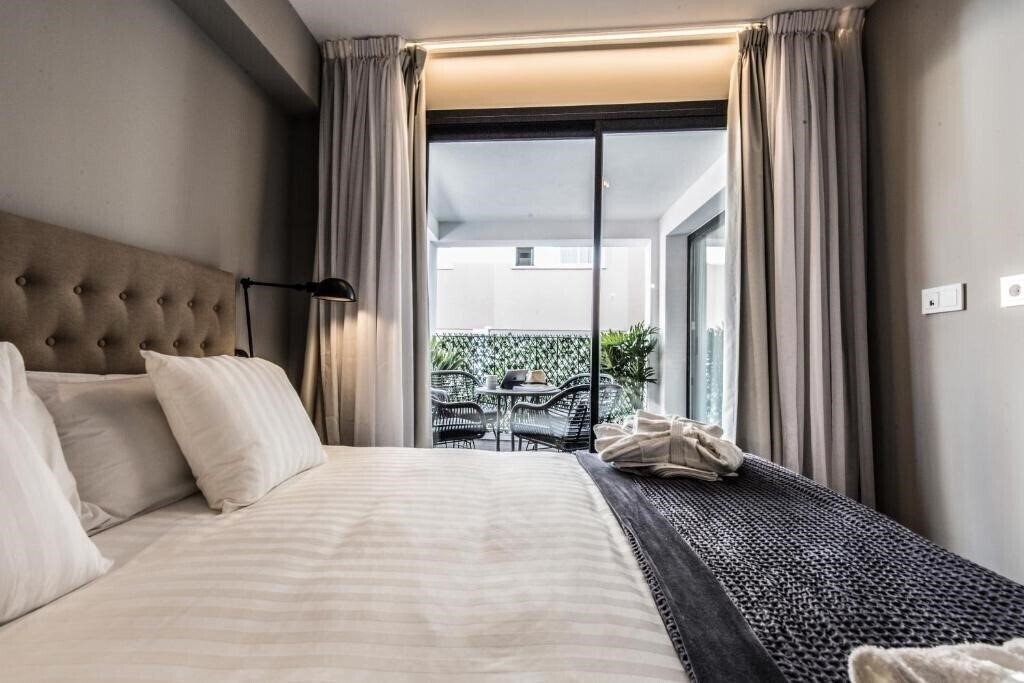 Zdjęcie Aparthotel Terreno Studios 3*