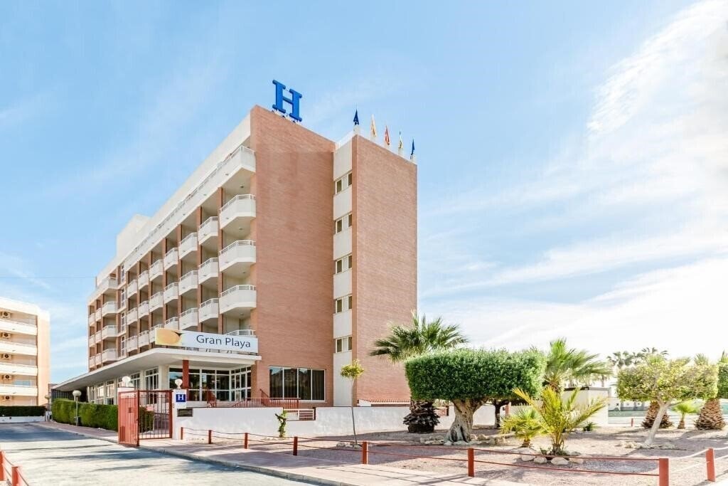 Готель Hotel Gran Playa Santa Pola (ex. Summa Stella Maris, Kross Stella Maris, Vita Stella Maris) 3*