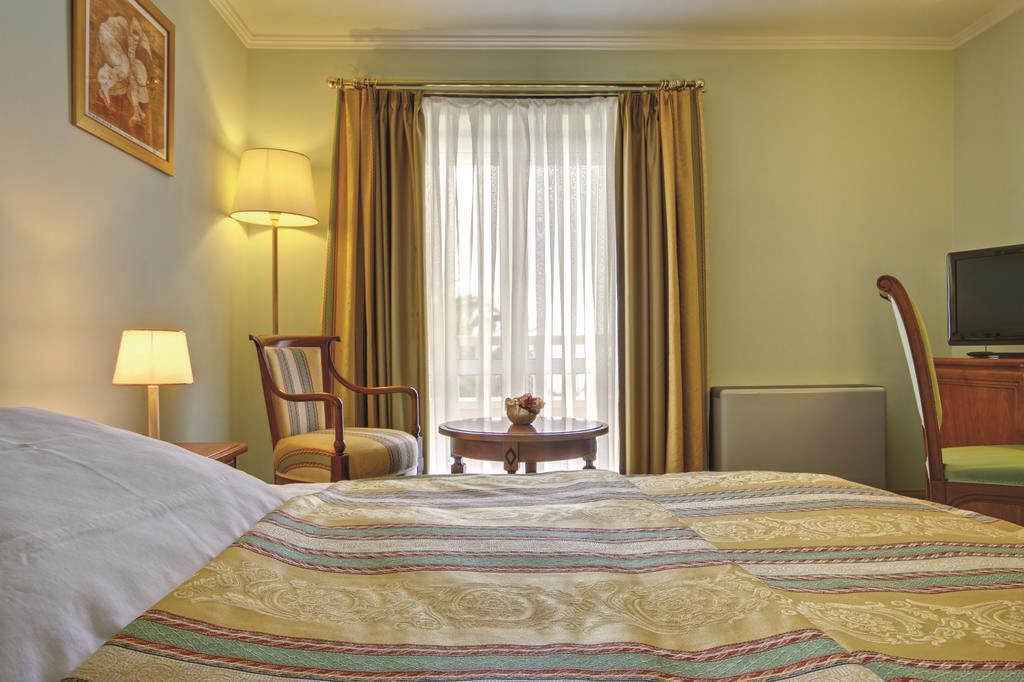 Zdjęcie Laurentum 4*