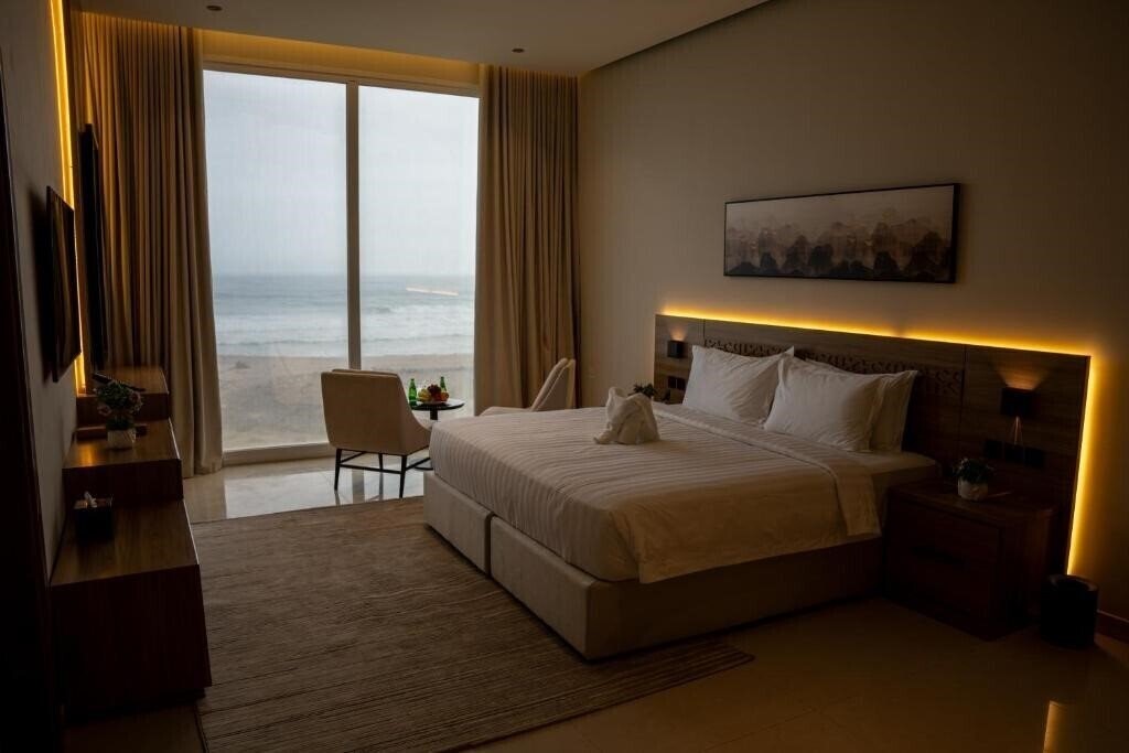 Фотографія Arabian Sea Resort 4*