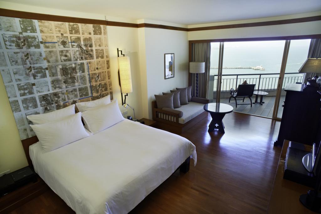 Hotel Hilton Hua Hin Resort And SPA 5*