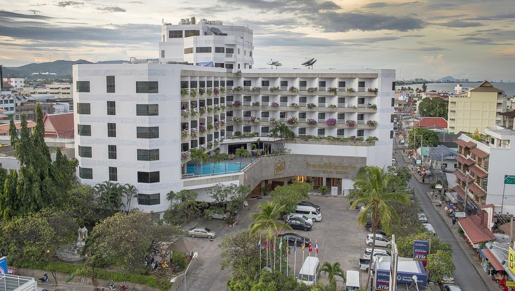 Готель City Beach Resort 3*