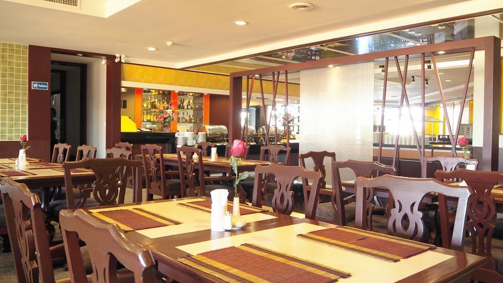 Картинка City Beach Resort 3*