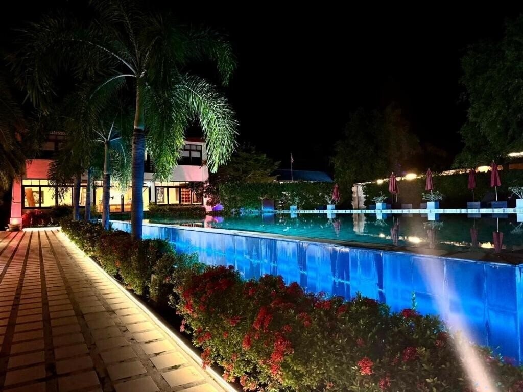 Zdjęcie Samui Boat Lagoon 4*