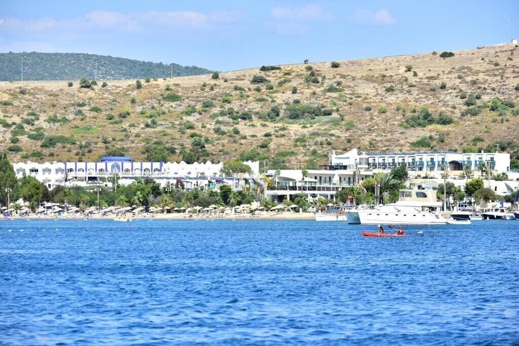 Изображение Jasmin Beach Hotel Bodrum 4*
