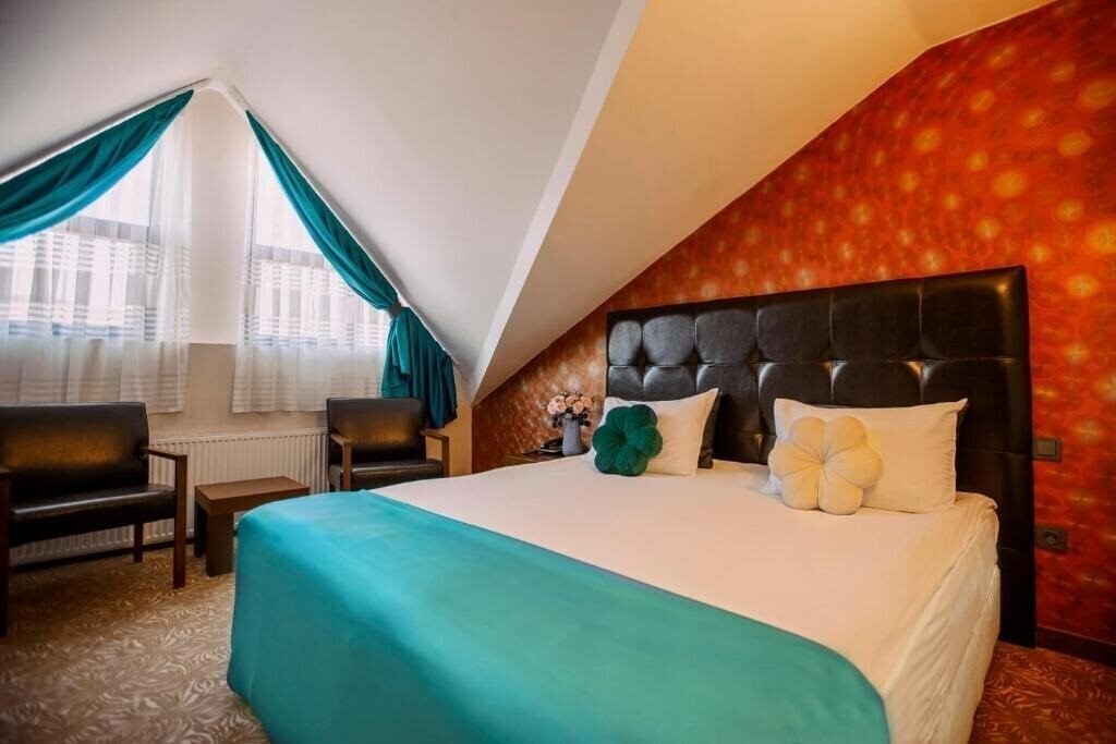 Obraz Highway Hotel (ex. Highway Otel) 4*