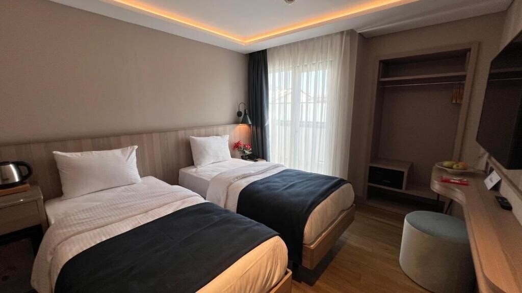 Готель Woxx Hotel 3*