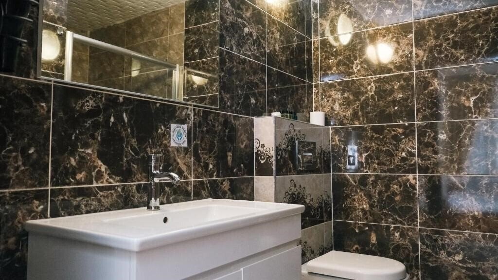 Фото Istanbul Irish Hotel (ex. Shamrock) 3*