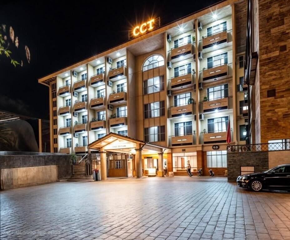 Отель Cct Hotel Nha Trang 3*